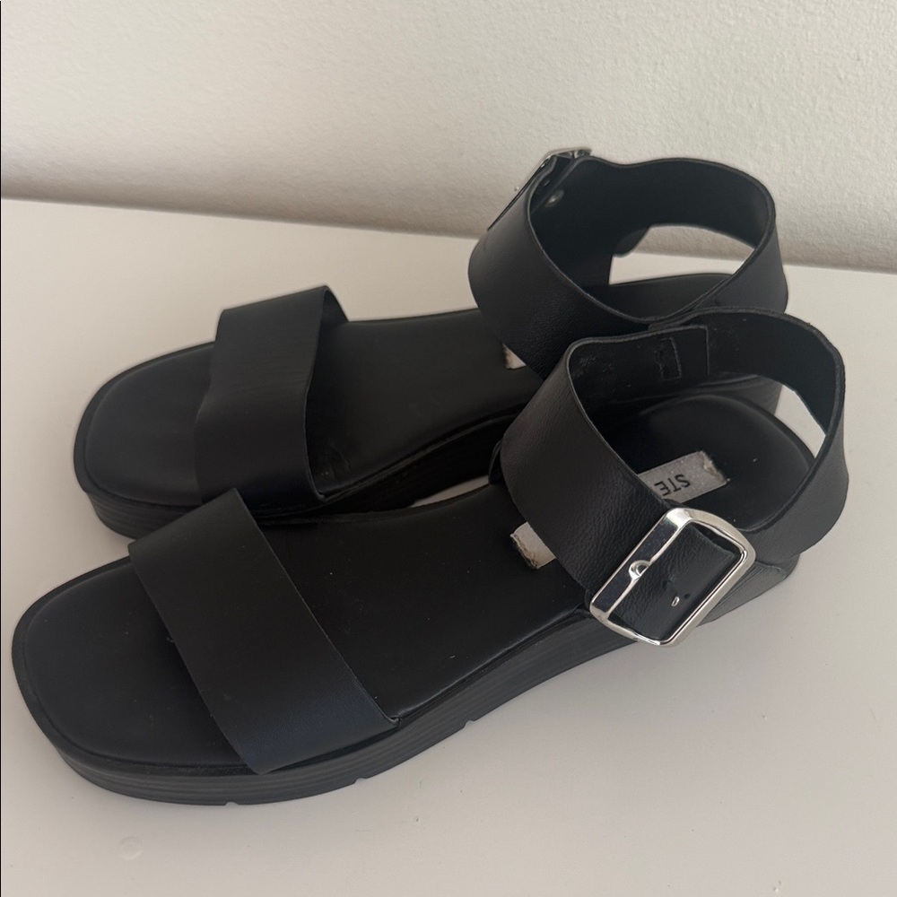 Steve Madden Black Sandals